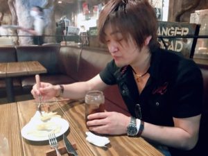 「骨折したから歩けません」じゃダメなのと同じで